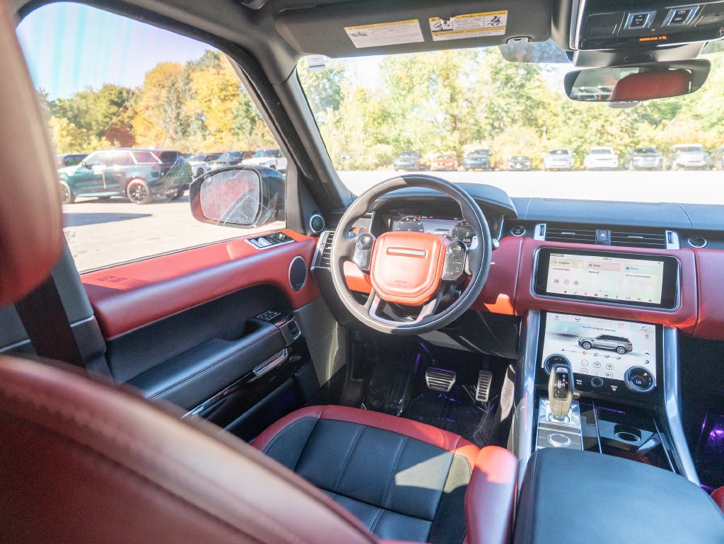 Used 2020 Black Land Rover HST image 19