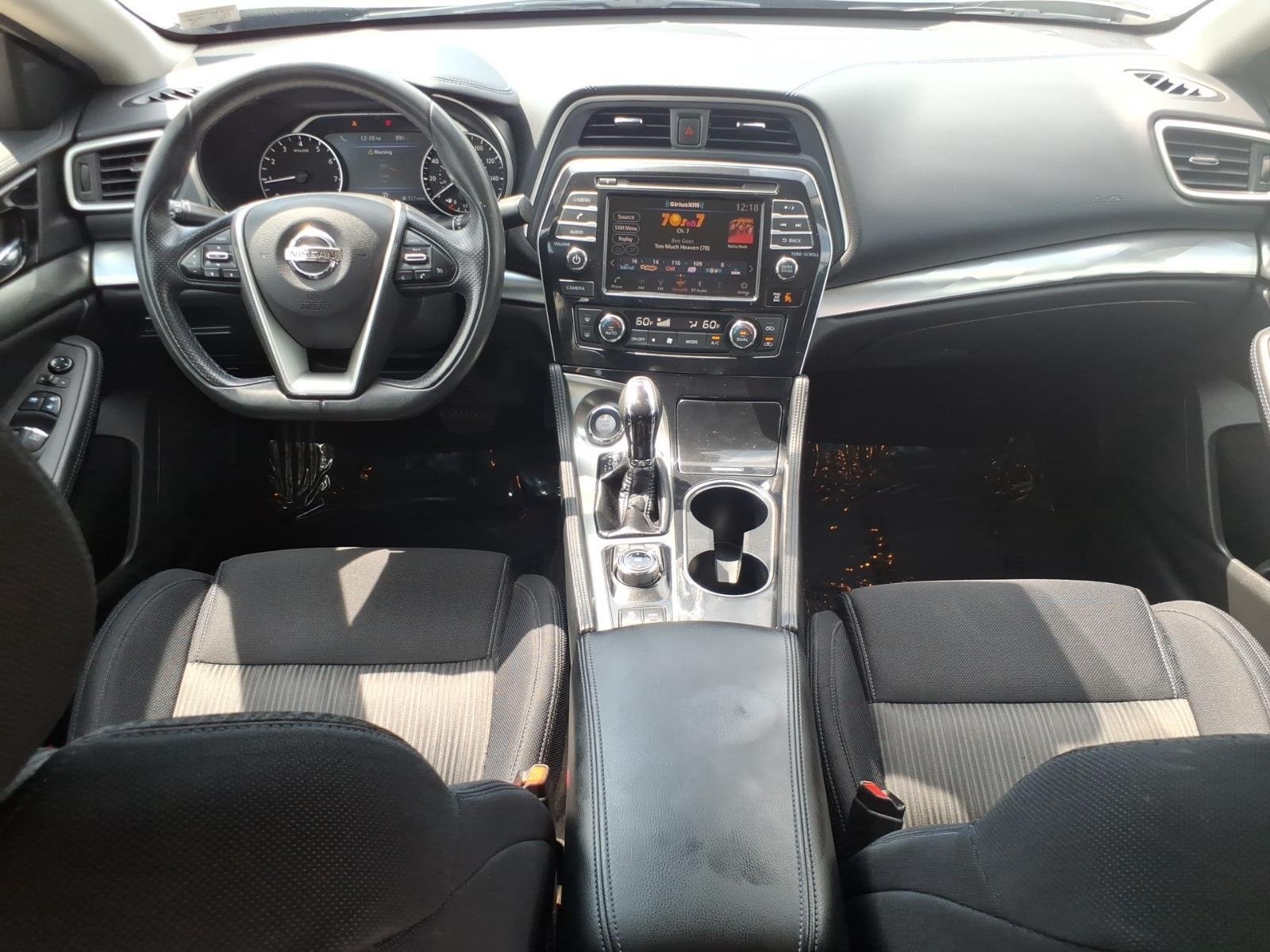 Used 2020 Gun Metallic Nissan S image 21