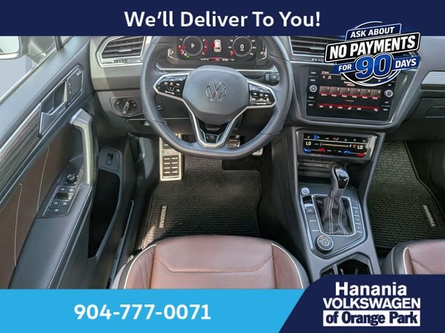Used 2024 White Volkswagen 2.0T SEL R-Line image 18