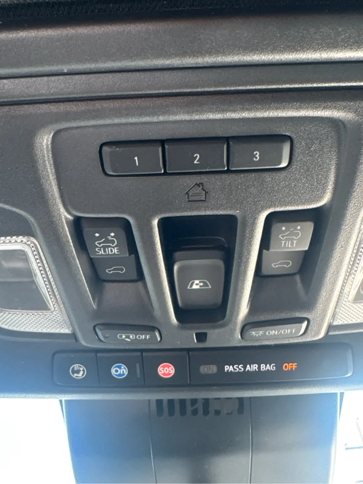 Used 2022 Onyx Black GMC AT4 image 24