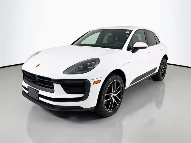 2023 Porsche Macan T