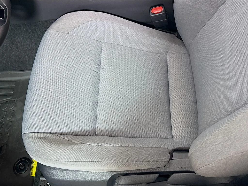 2026 Toyota Camry LE - Photo 18