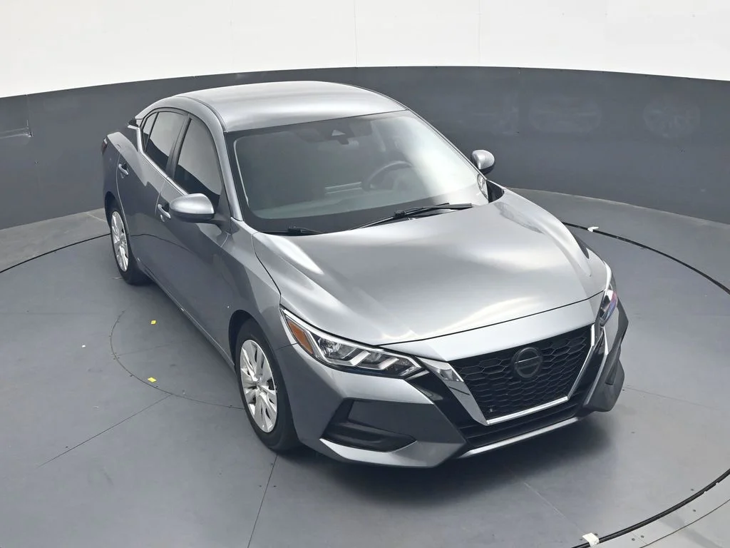 Used 2023 Gray Nissan S image 23