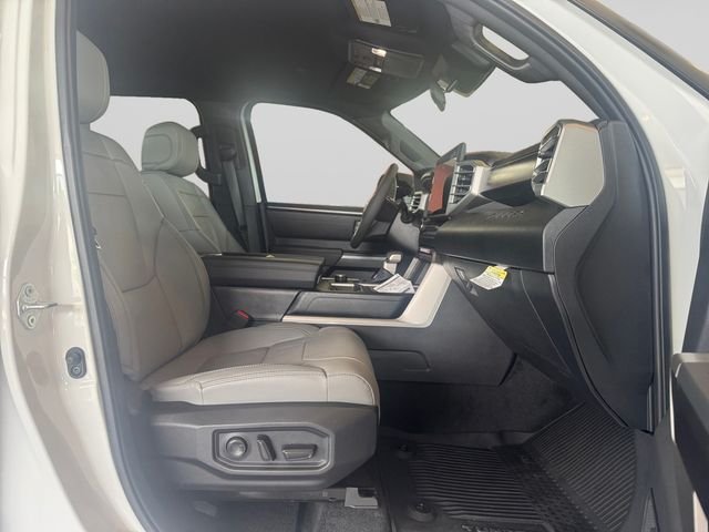 2026 Toyota Tundra SR5 - Photo 14