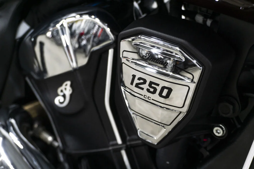New 2025 MAROON METALLIC Indian Motorcycle  image 17