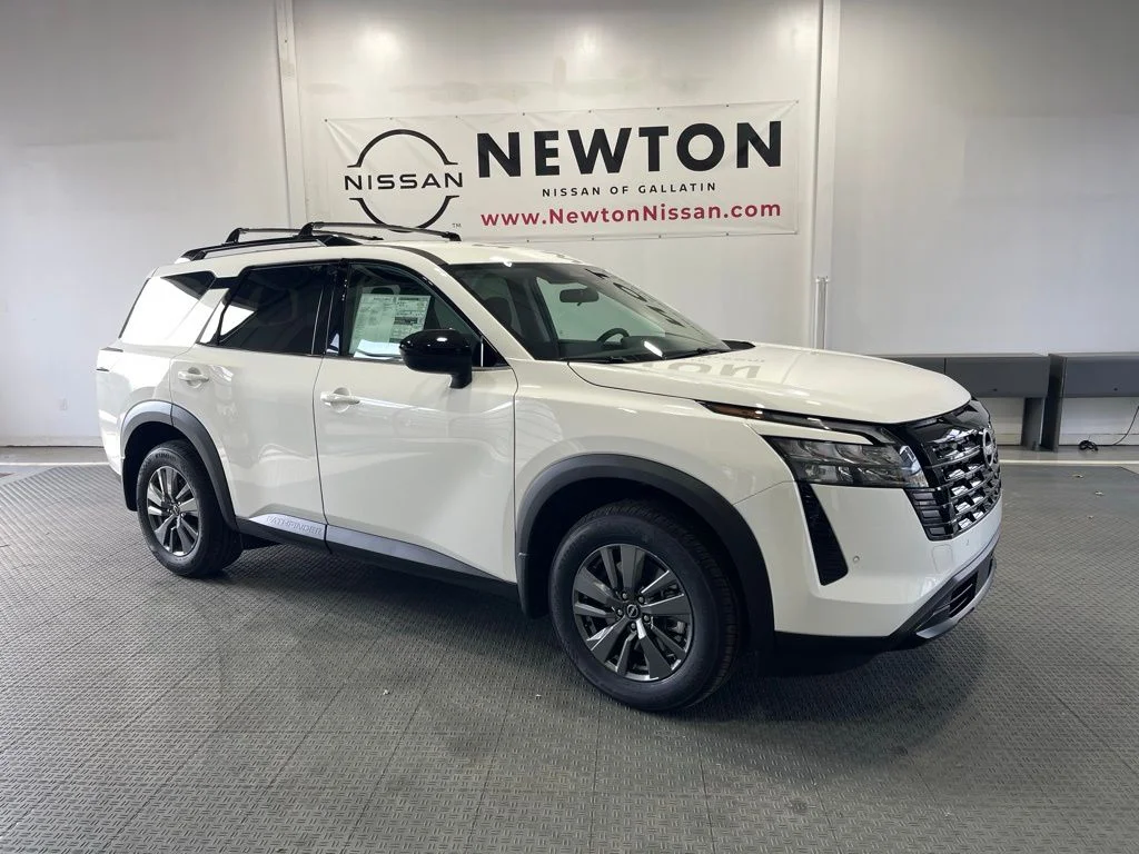 2026 Nissan Pathfinder SV 2WD's photo