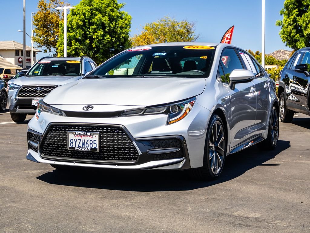 Used 2022 Silver Toyota SE image 3