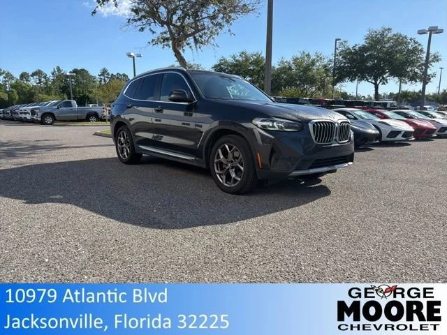 2022 BMW X3 sDrive30i's photo