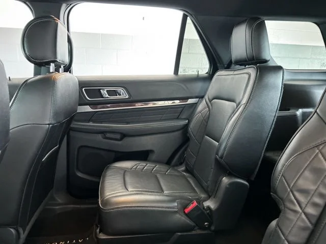 2016 Ford Explorer Platinum - Photo 20