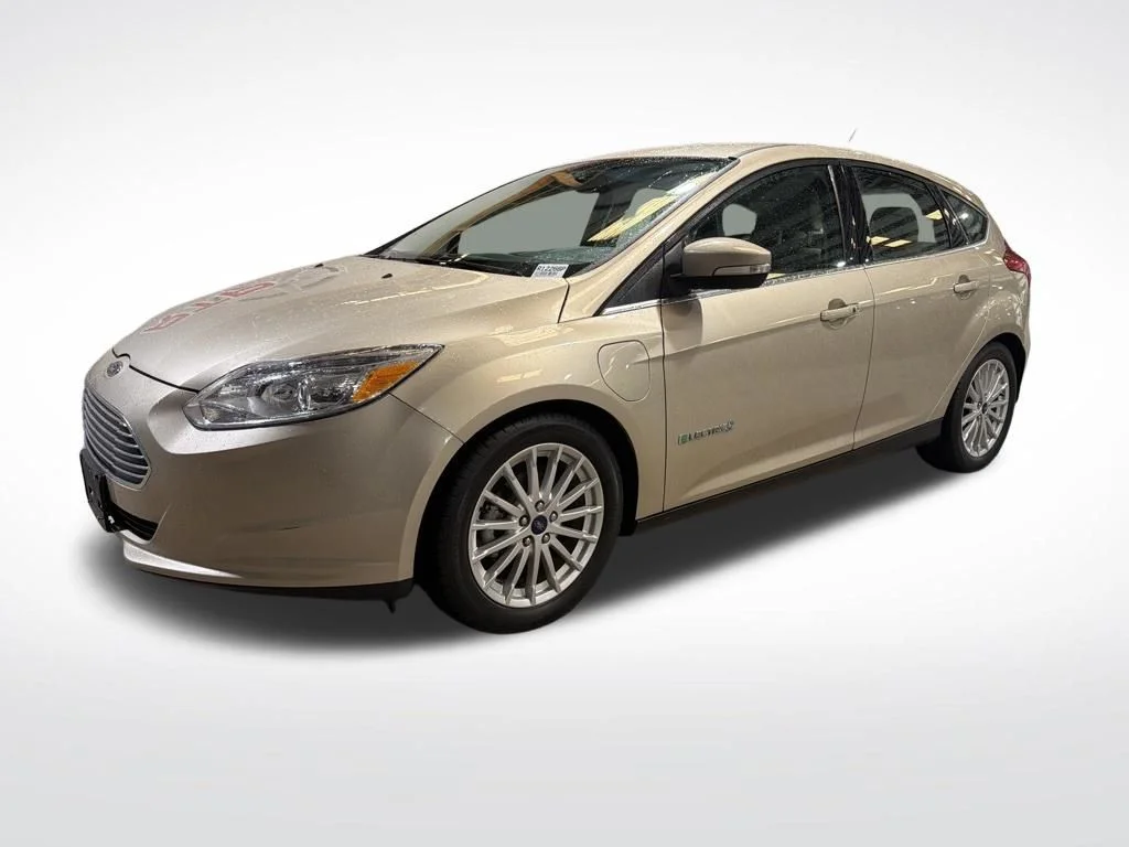 2017 Ford Focus 5 Door Hatch Electric's photo