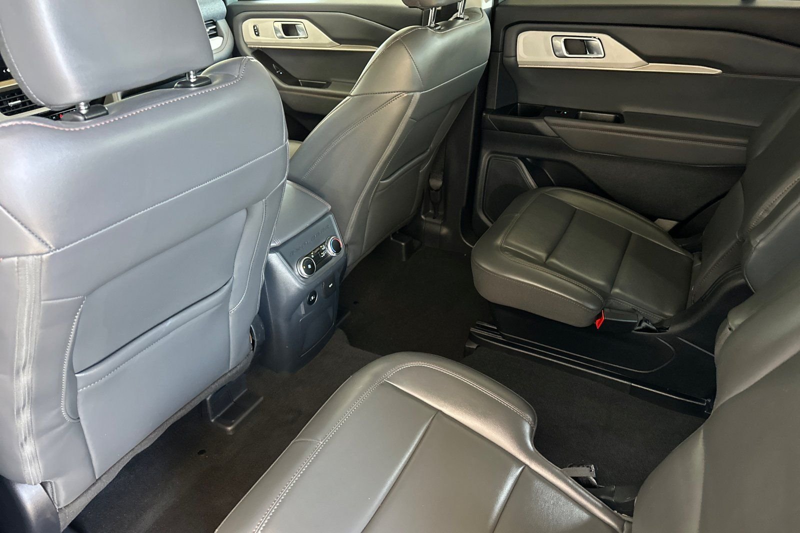 Used 2025 White Ford Active image 12