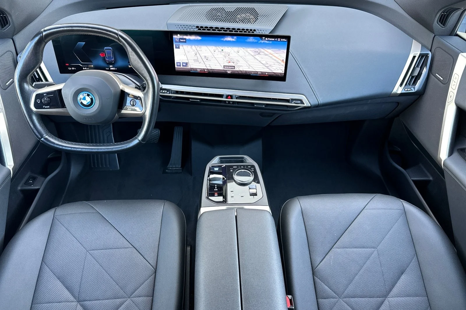Used 2022 Phytonic Blue Metallic BMW xDrive50 image 12