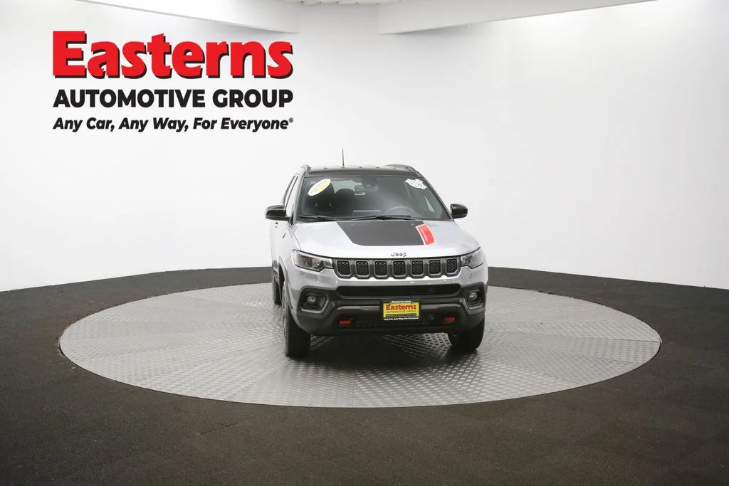 Used 2024 Gray Jeep Trailhawk image 49