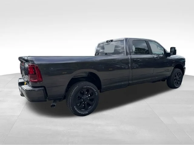 2026 RAM 3500 Big Horn - Photo 7
