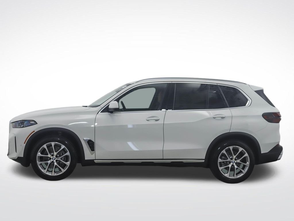 Used 2026 BMW X5 40i with VIN 5UX23EU00T9086741 for sale in Minneapolis, Minnesota