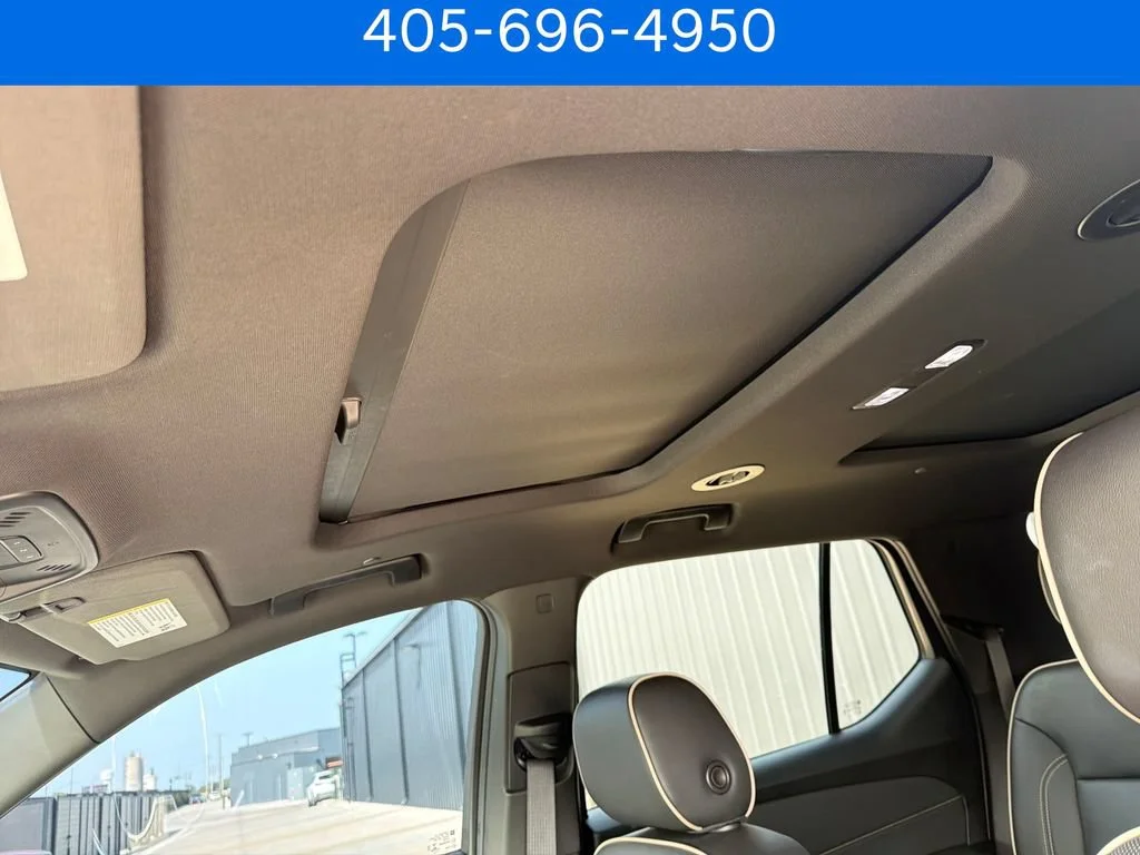 Pre-Owned 2022 Chevrolet Traverse Premier