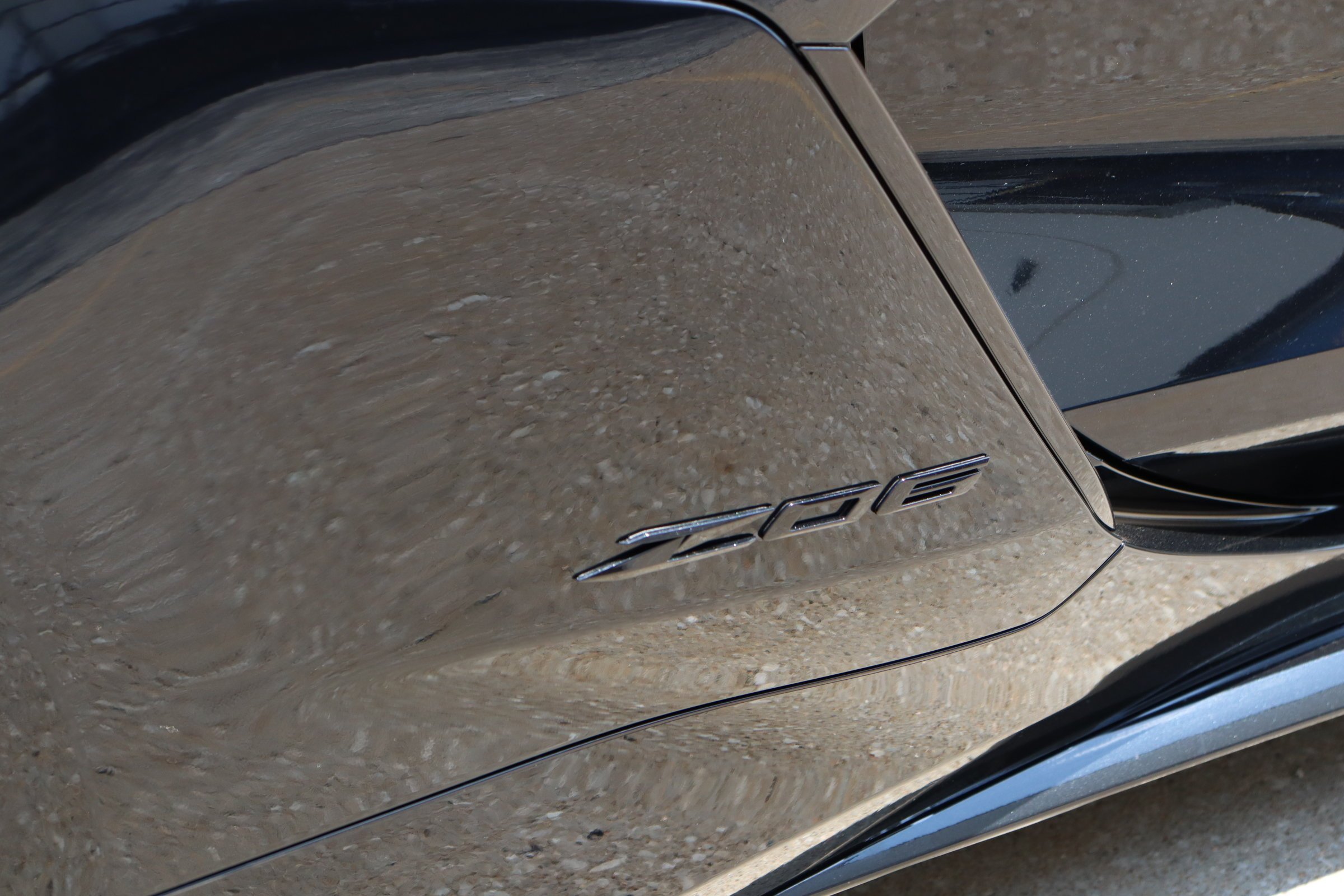 2027 Chevrolet Corvette 2LZ - Photo 9