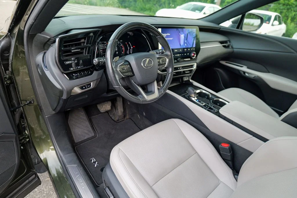Used 2023 Green Pearl Lexus 350 Premium image 19