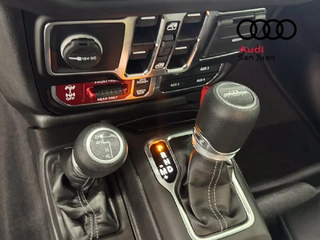 Used 2025 Gray Jeep Rubicon image 35