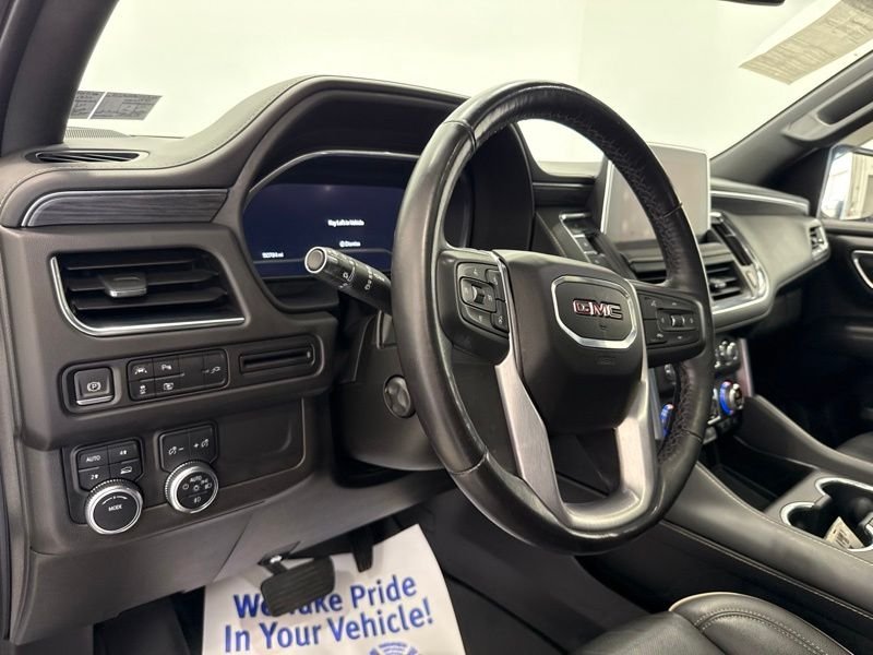 Used 2022 White GMC SLT image 26