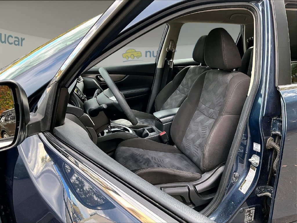 Used 2015 Arctic Blue Metallic Nissan S image 10