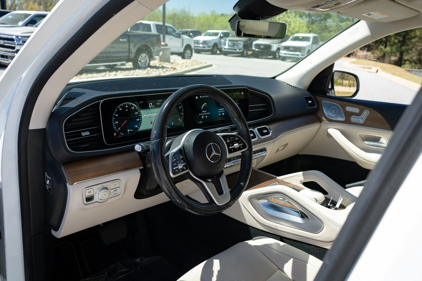 Used 2021 White Mercedes-Benz GLE 350 image 13