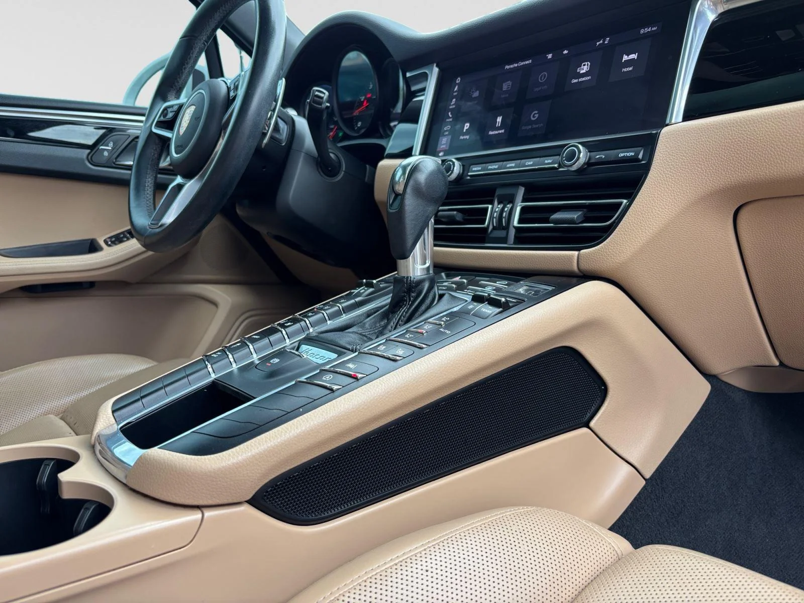 Used 2020 White Porsche Base image 53