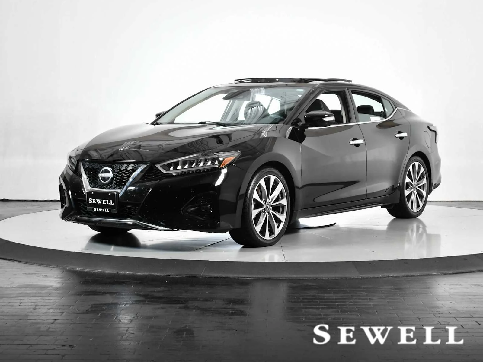 2023 Nissan Maxima Platinum