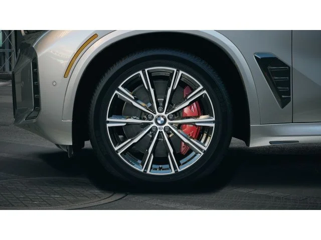 Certified Used 2026 Skyscraper Grey Metallic BMW xDrive40i image 7