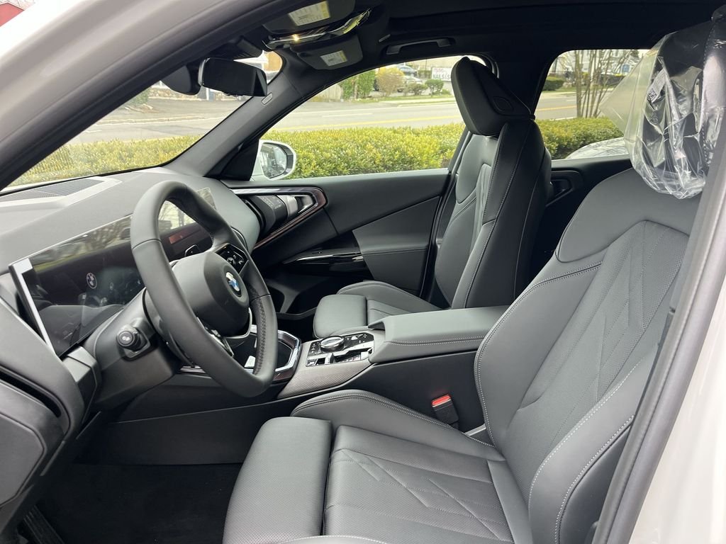 Used 2026 Alpine White BMW 30 xDrive image 11