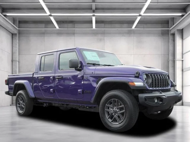 2026 Jeep Gladiator Sport S Auto's photo