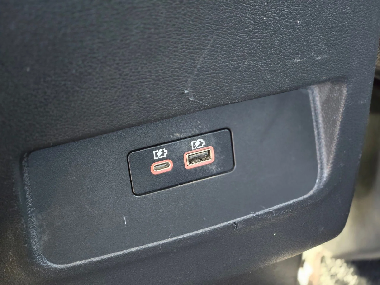 Used 2023 Glacier White Nissan S image 12