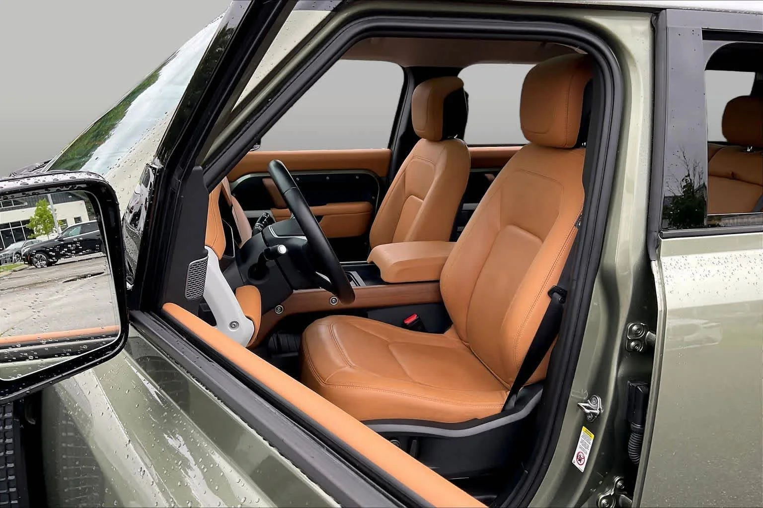 Used 2023 Pangea Green Metallic Land Rover SE image 7