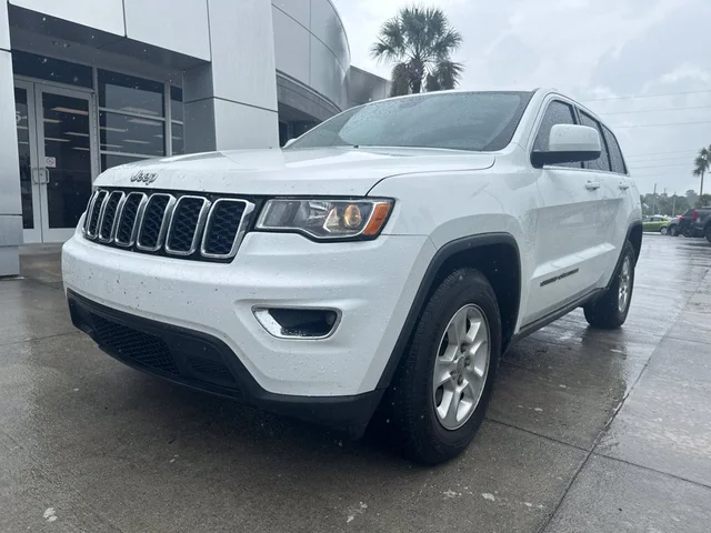2017 Jeep Grand Cherokee Laredo