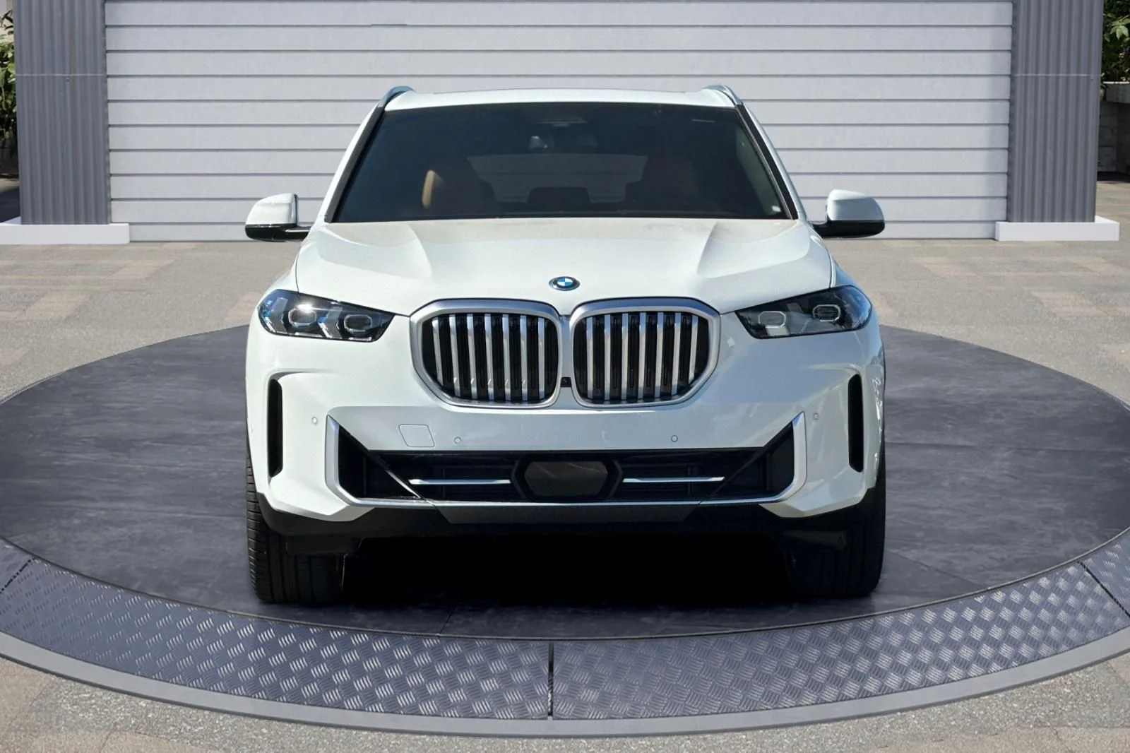 New 2026 Alpine White BMW xDrive50e image 2