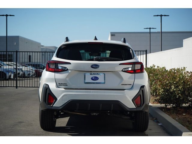 New 2026 CRYSTAL WHITE PEARL Subaru Premium image 4