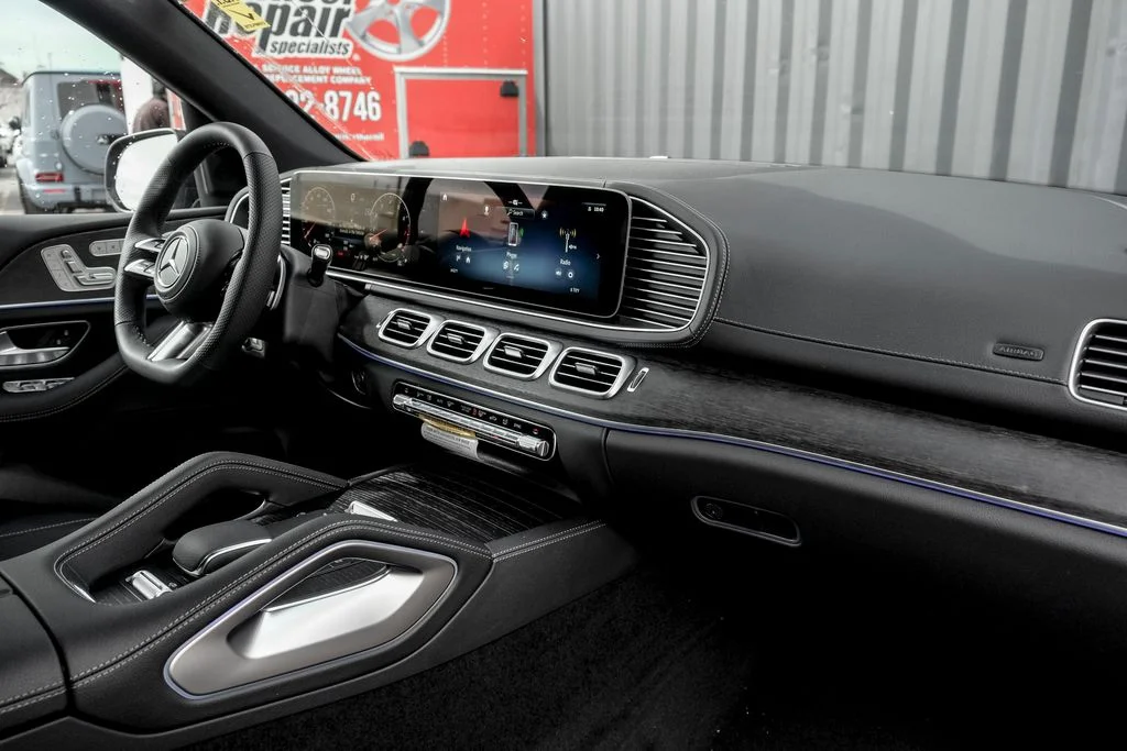 Used 2026 MANUFAKTUR Silicon Grey Mercedes-Benz GLS 450 image 25