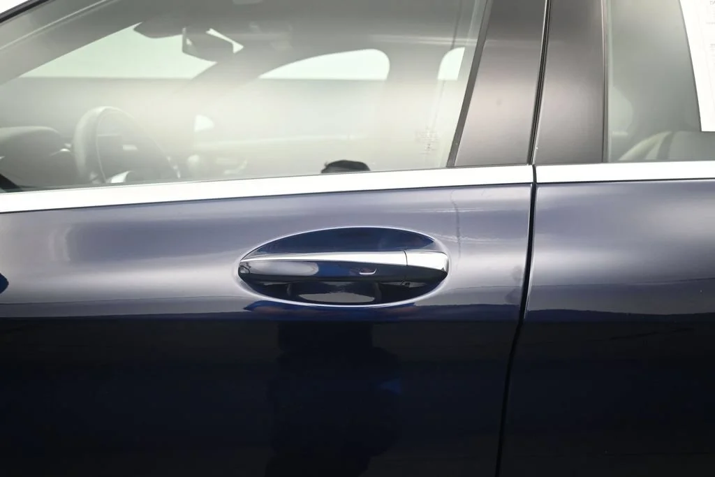 Used 2021 Brilliant Blue Metallic Mercedes-Benz C 300 image 14
