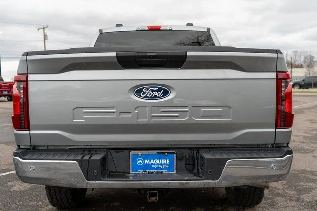 Used 2025  Ford XLT image 7