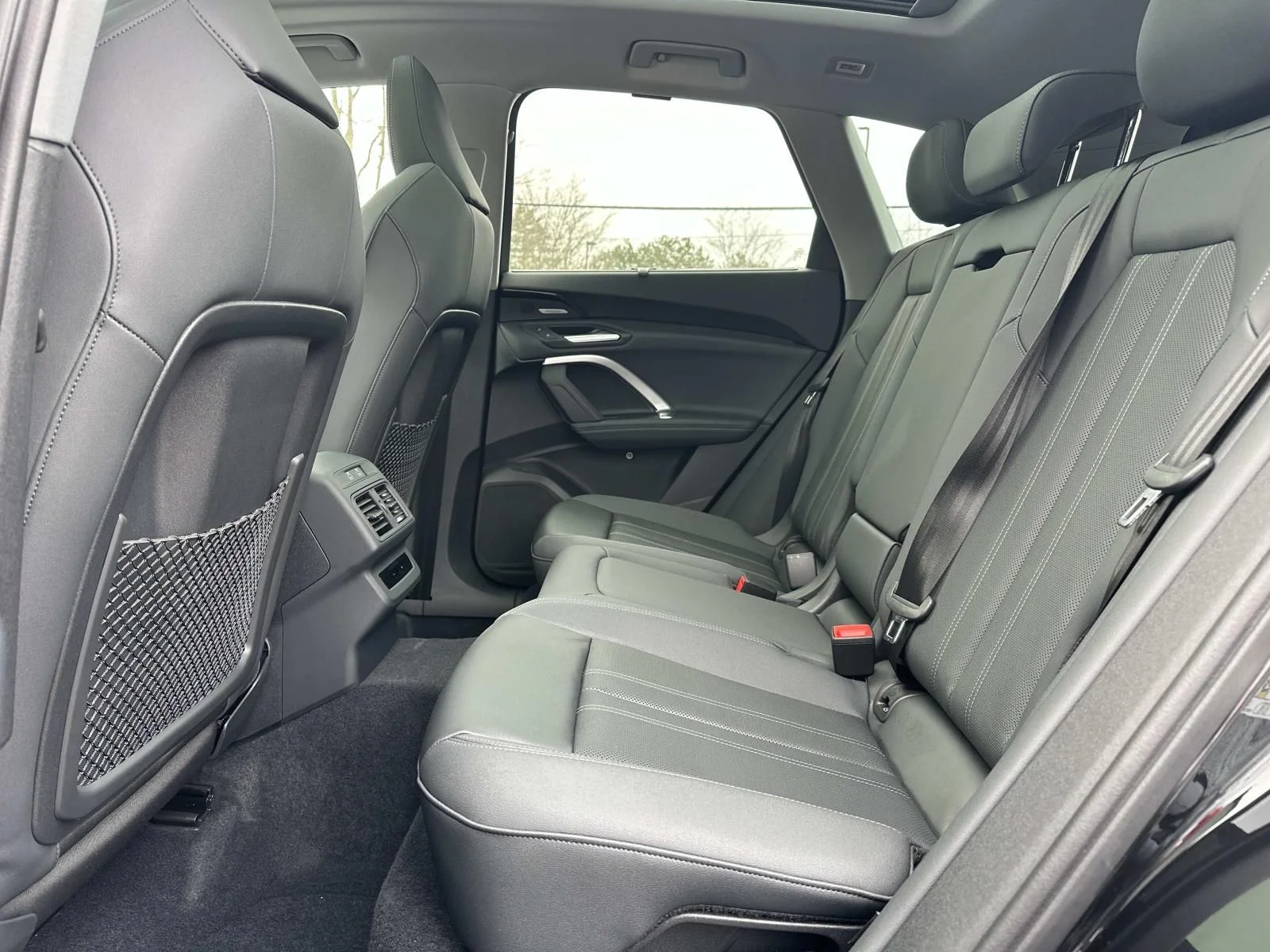 Used 2025 Black Audi  image 26