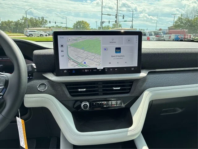 New 2026 Carbonized Gray Metallic Ford Platinum™ image 37