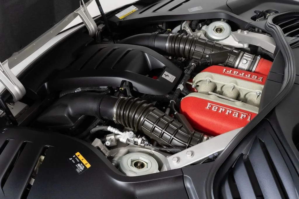 Used 2024 Alluminio Opaco Ferrari Base image 9