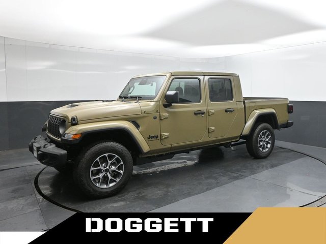 New 2026 Jeep Gladiator Sport S