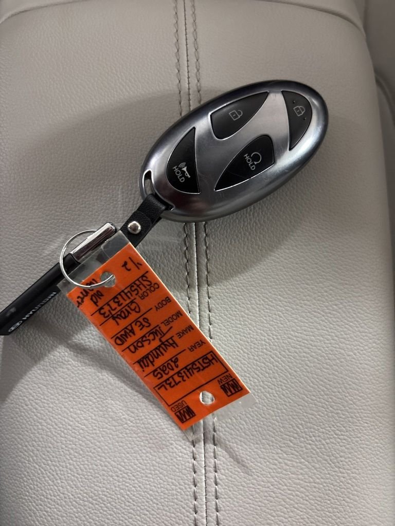 Used 2025 Gray Hyundai SE image 32
