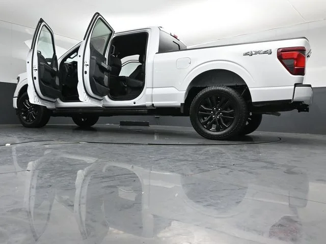 Certified Used 2024 Oxford White Ford XLT image 57