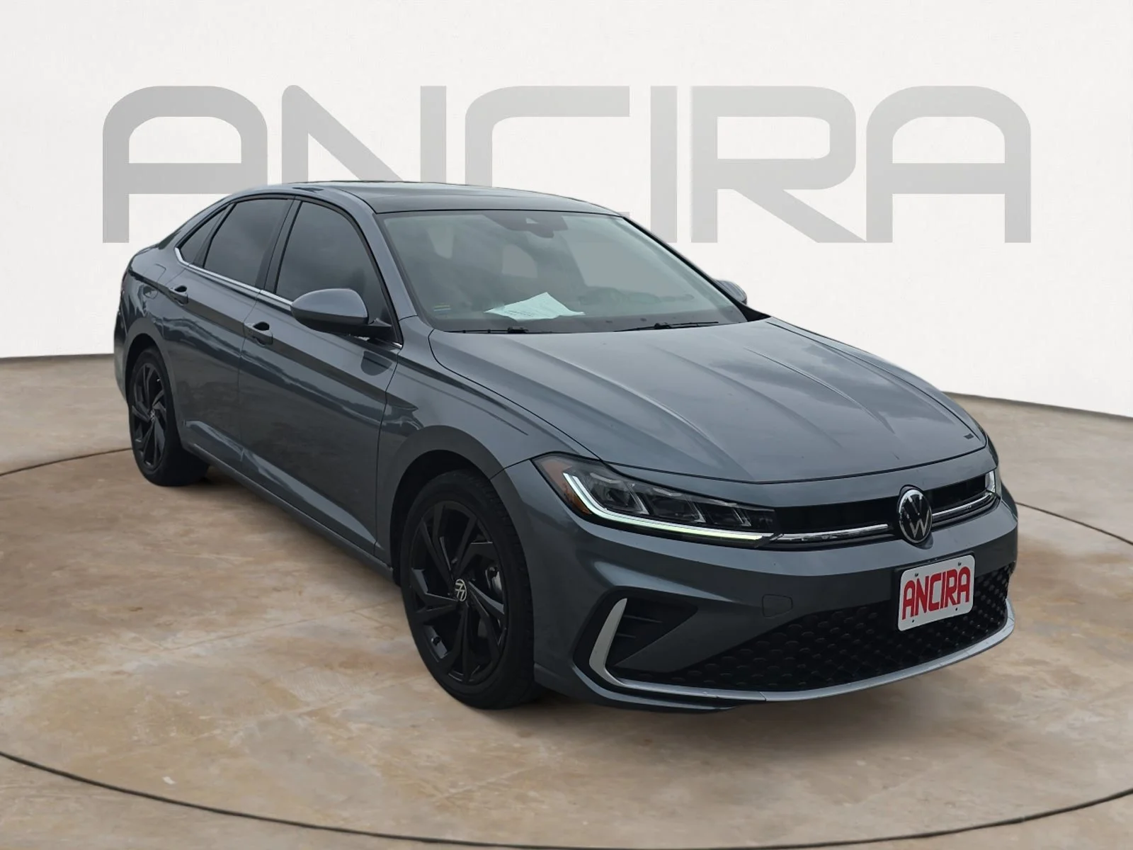 Used 2025 Gray Volkswagen SE image 4