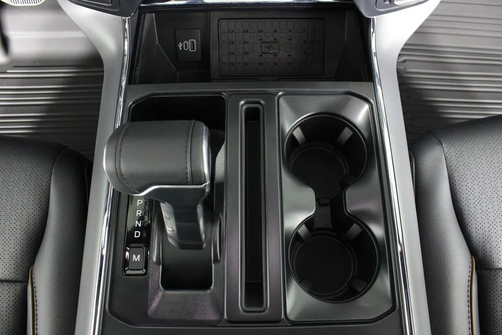 New 2026 Marsh Gray Ford Lariat image 29