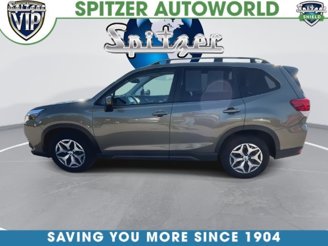 Used 2024 Brown Subaru Premium image 10