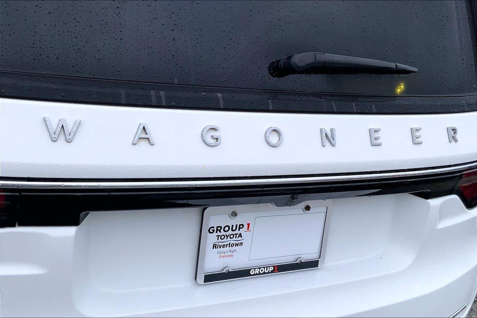 Used 2022 Bright White Clearcoat Jeep Series III image 30