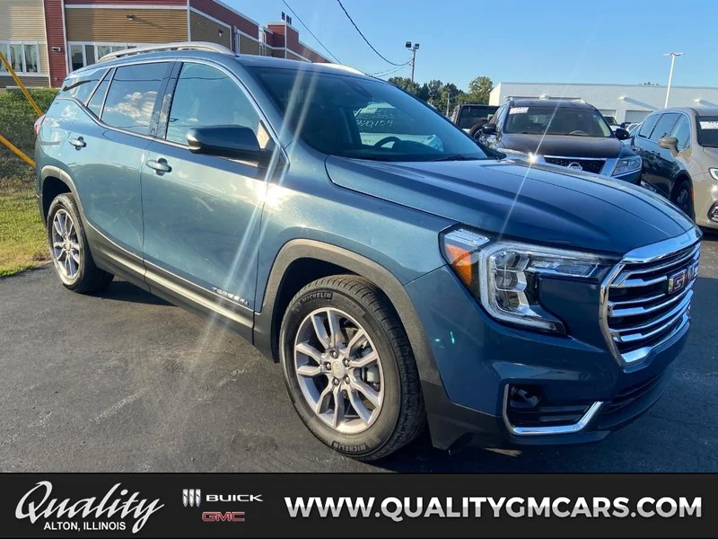 Used 2024 Downpour Metallic GMC SLT image 1